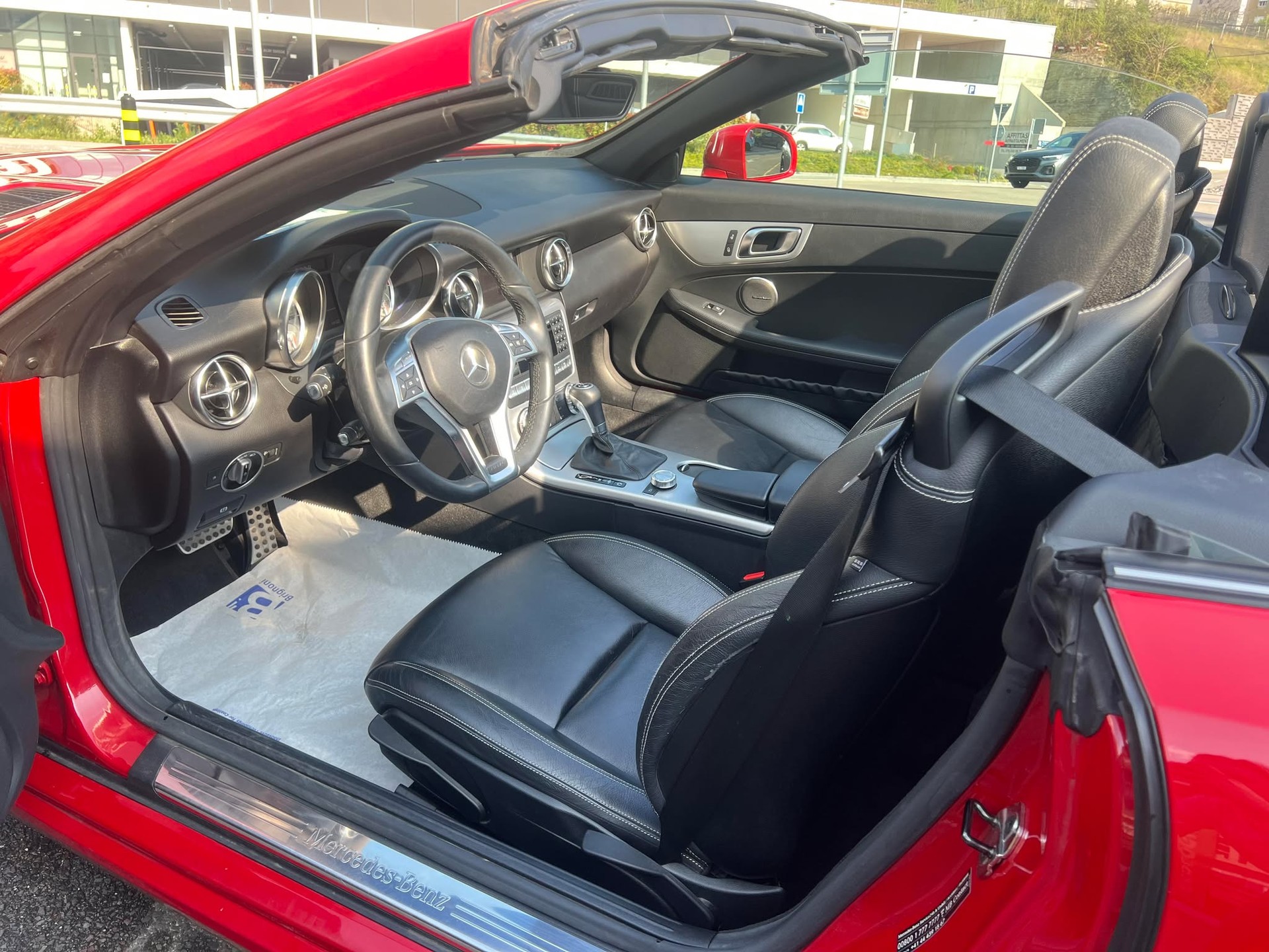 MERCEDES-BENZ SLK 200 7G-Tronic-image-10