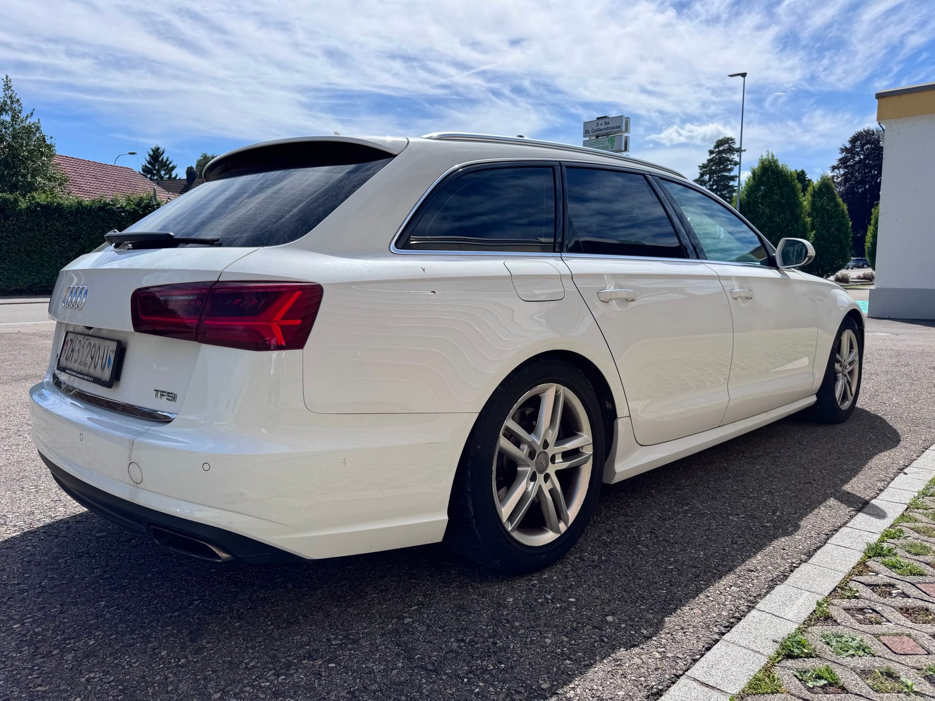 AUDI A6 Avant 2.0 TFSI S-tronic-image-6
