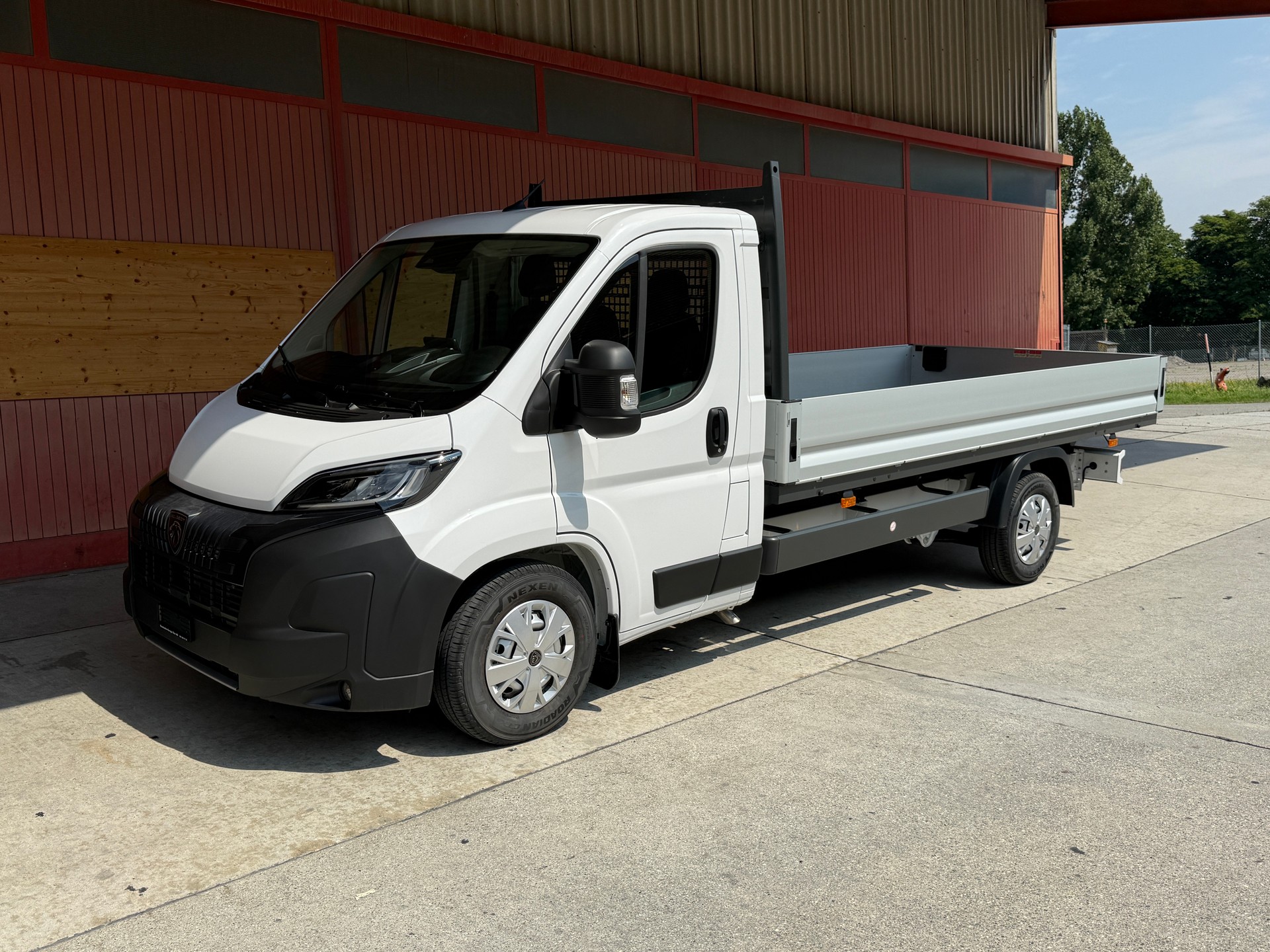 PEUGEOT Boxer 2.2 HDI 435 L4-image-3