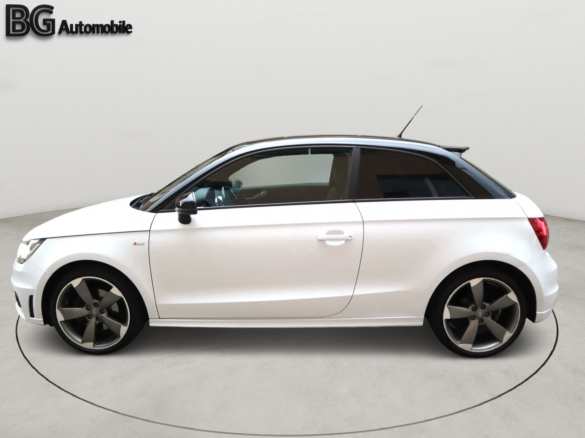 AUDI A1 Sport 1.4 TFSI Ambition S-tronic-image-7