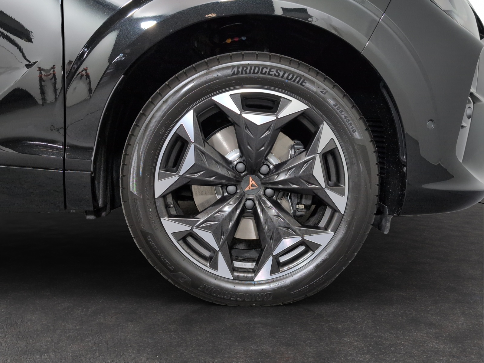 CUPRA Terramar 2.0 TSI DSG Prime Edition VZ 4Drive-image-4