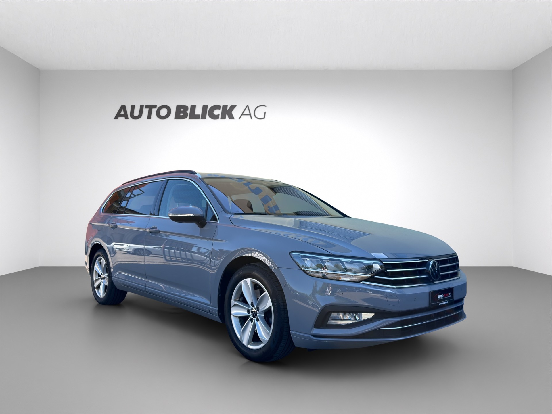 VW Passat 2.0 TDI BMT Business 4Motion DSG-showroom-element-1