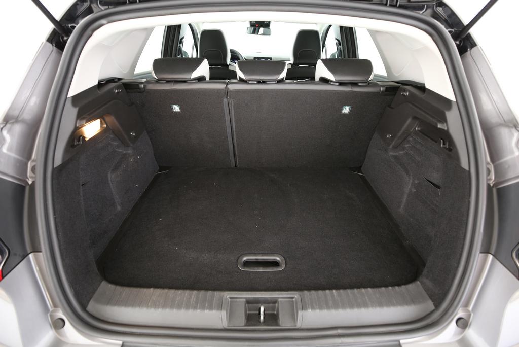 RENAULT Captur 1.6 E-Tech techno-image-12