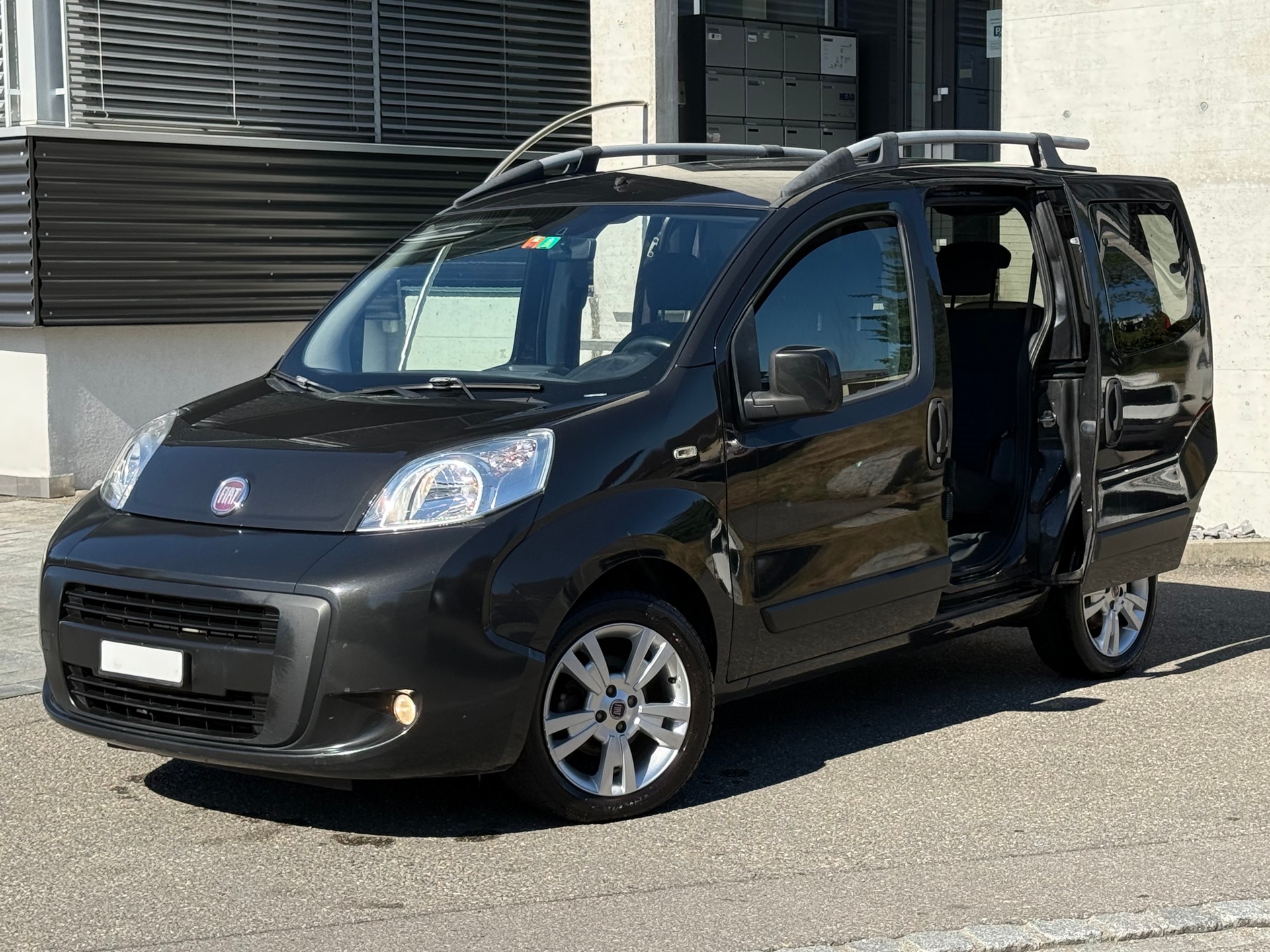 FIAT Qubo 1.3 JTD Dynamic Dualogic-image-0