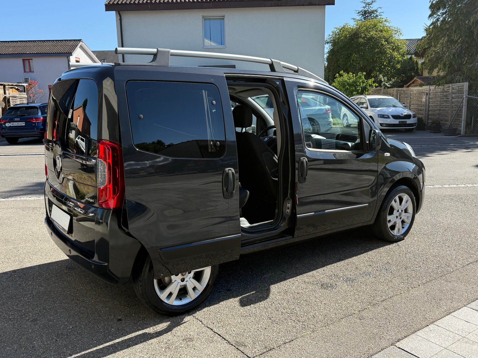 FIAT Qubo 1.3 JTD Dynamic Dualogic-image-1