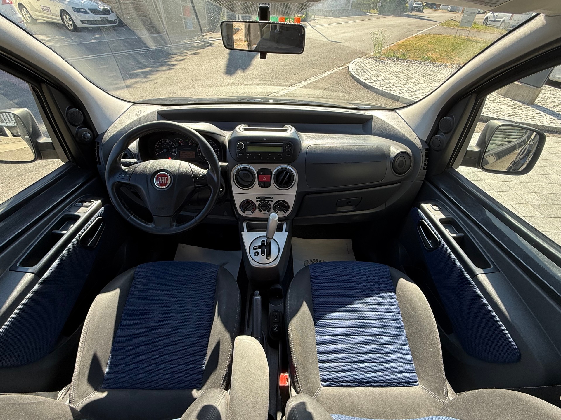 FIAT Qubo 1.3 JTD Dynamic Dualogic-image-4