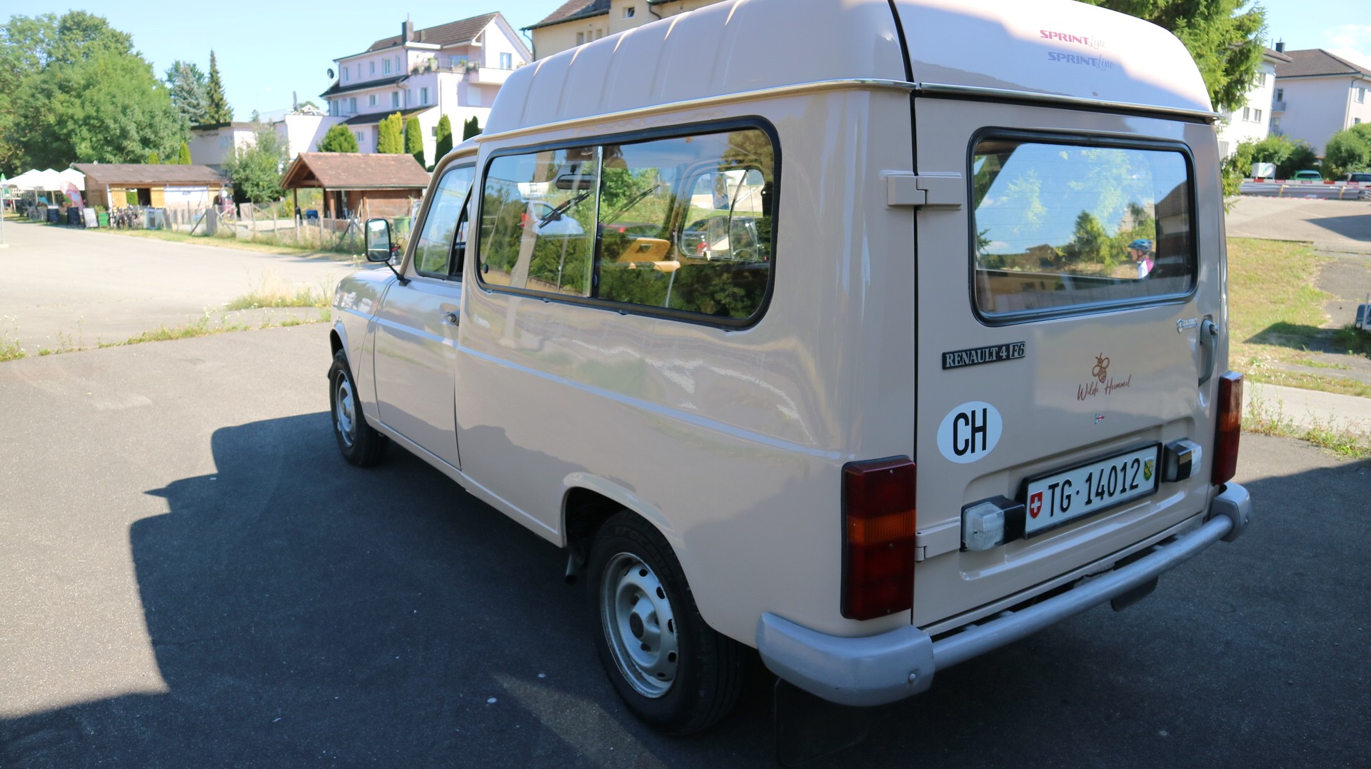RENAULT R4-image-1