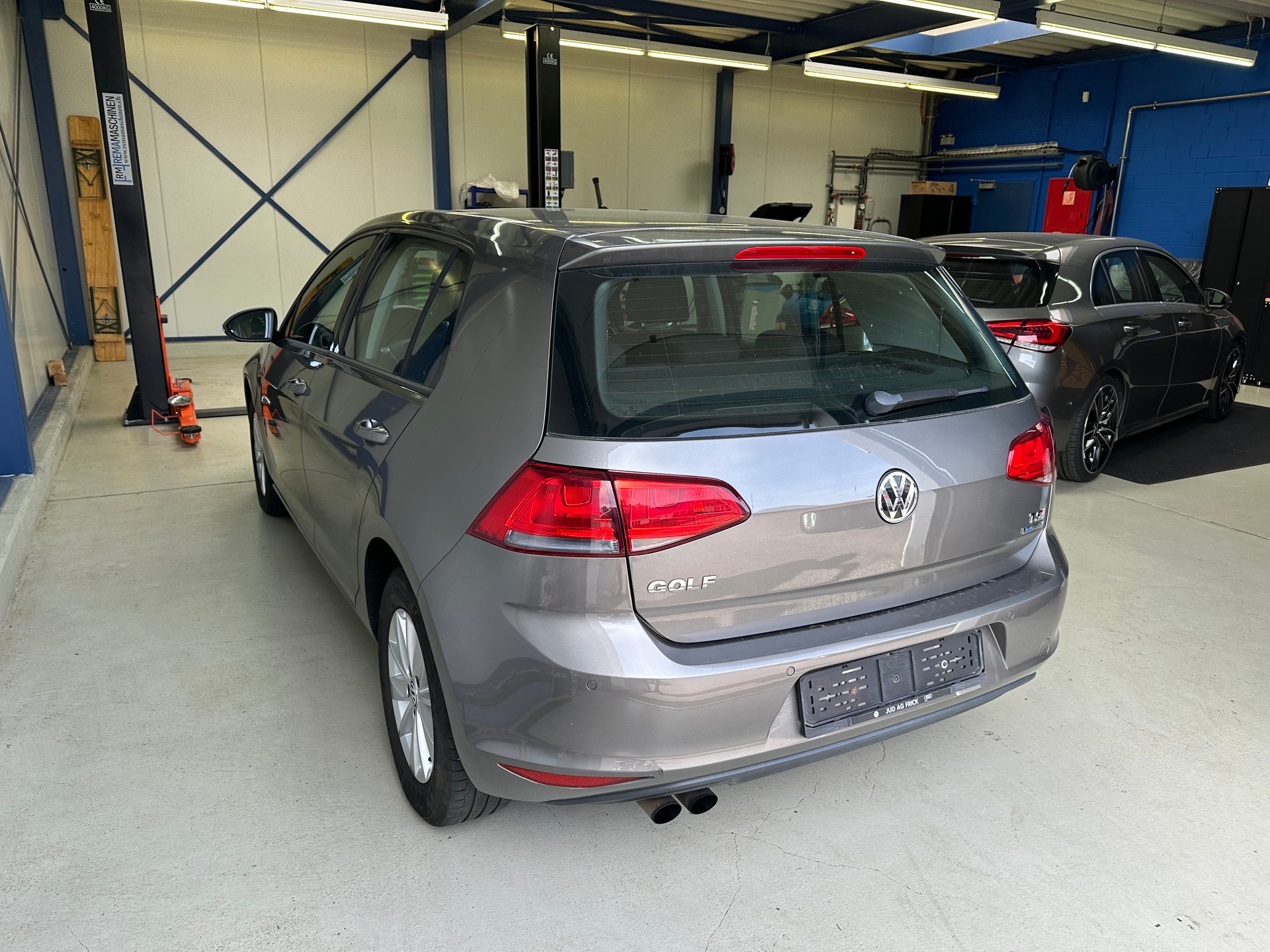 VW Golf 1.4 TSI Highline-image-4