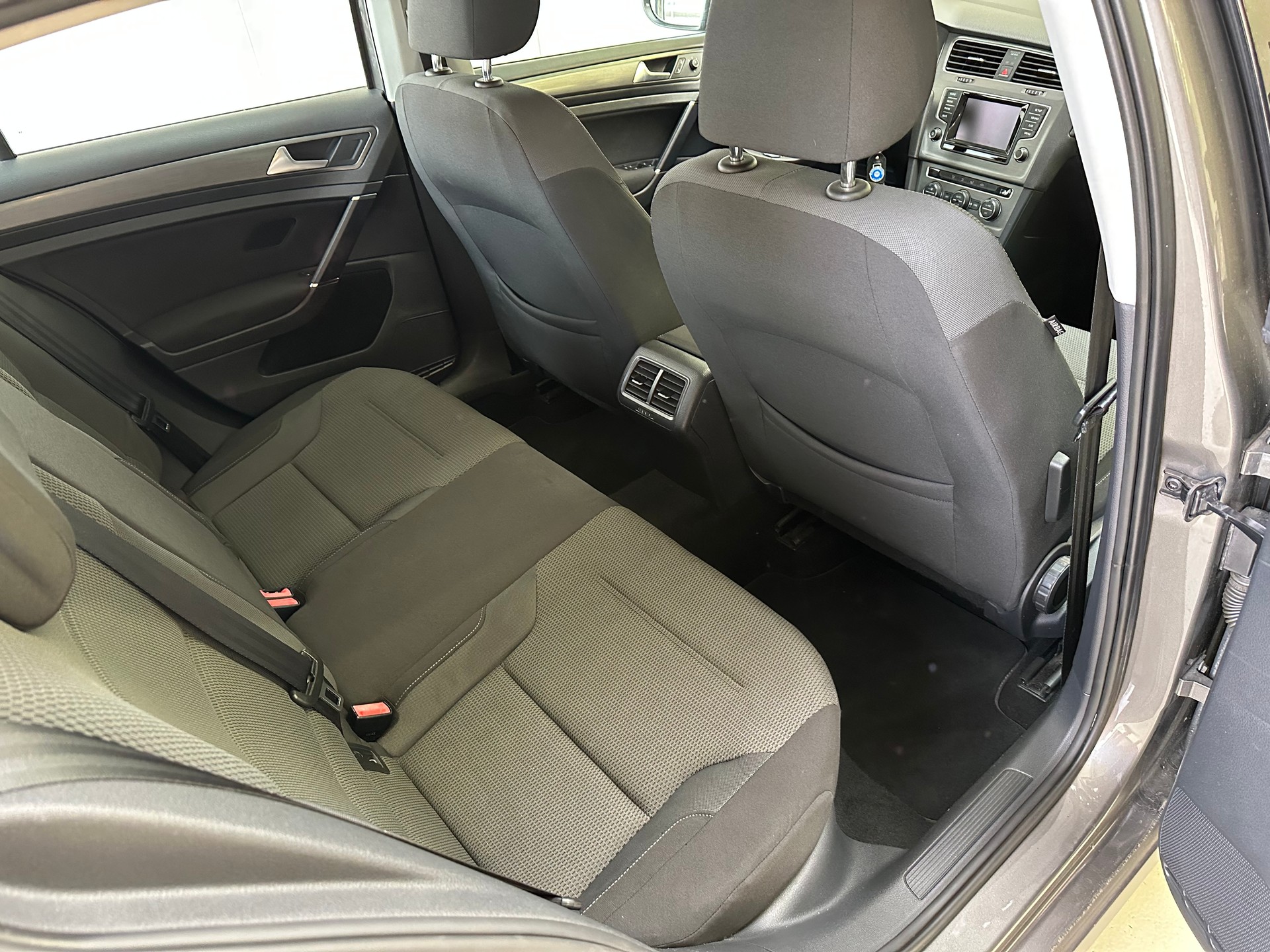 VW Golf 1.4 TSI Highline-image-7