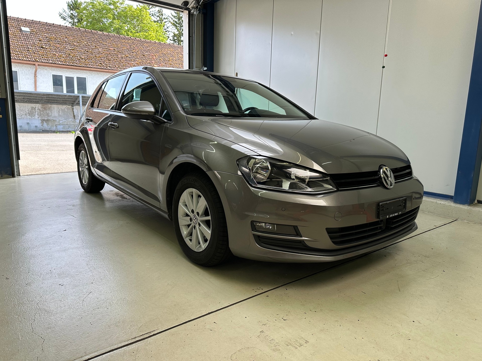 VW Golf 1.4 TSI Highline-image-0