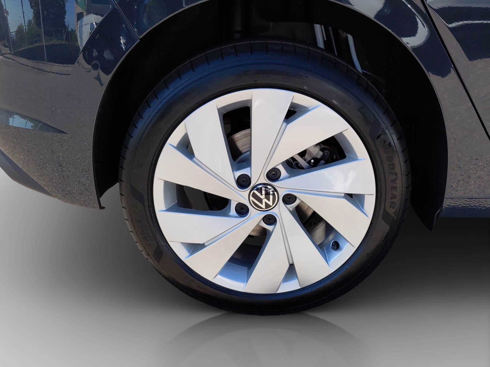 VW Golf 1.5 e TSI mHEV United DSG-image-13