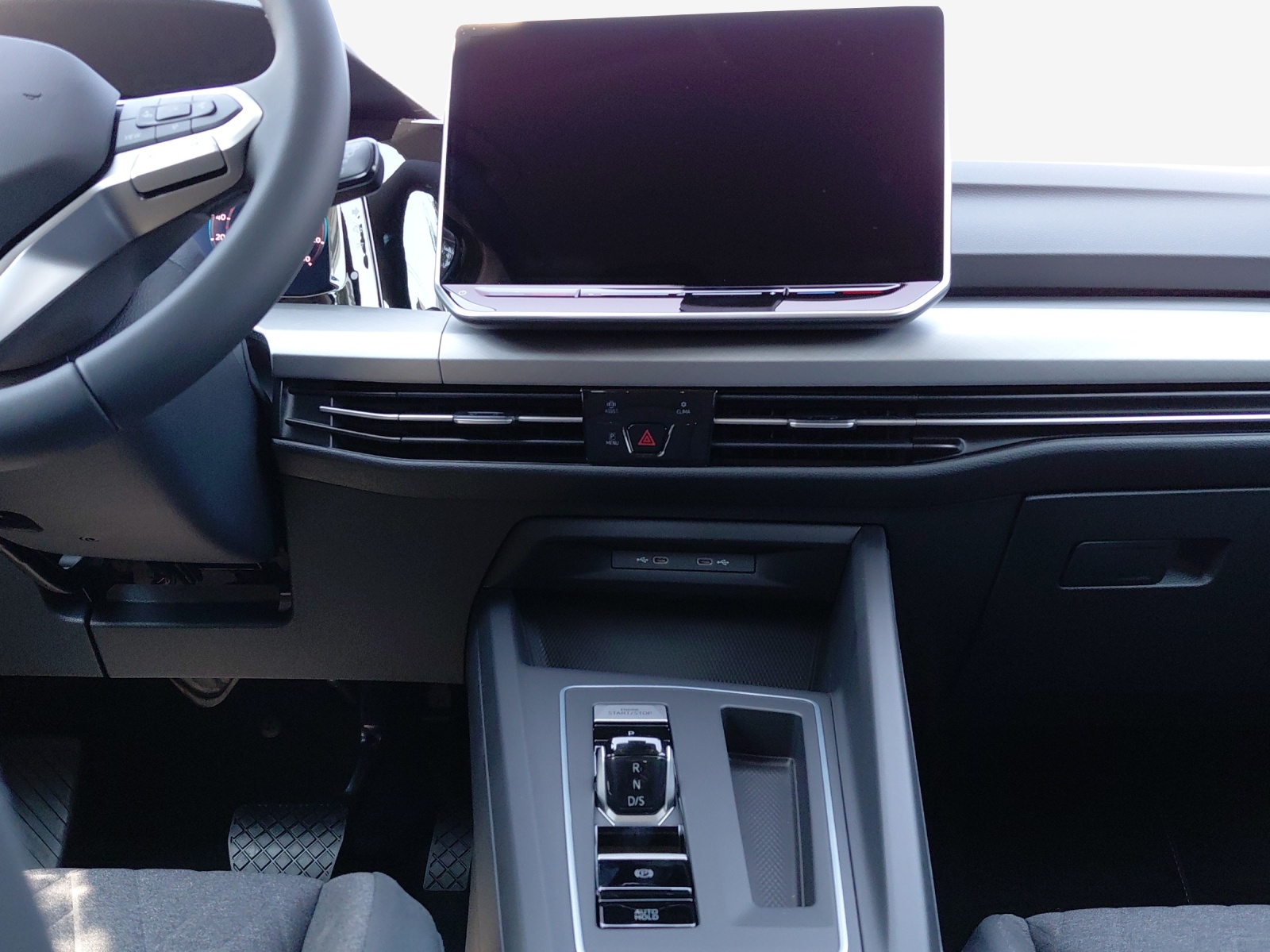 VW Golf 1.5 e TSI mHEV United DSG-image-10