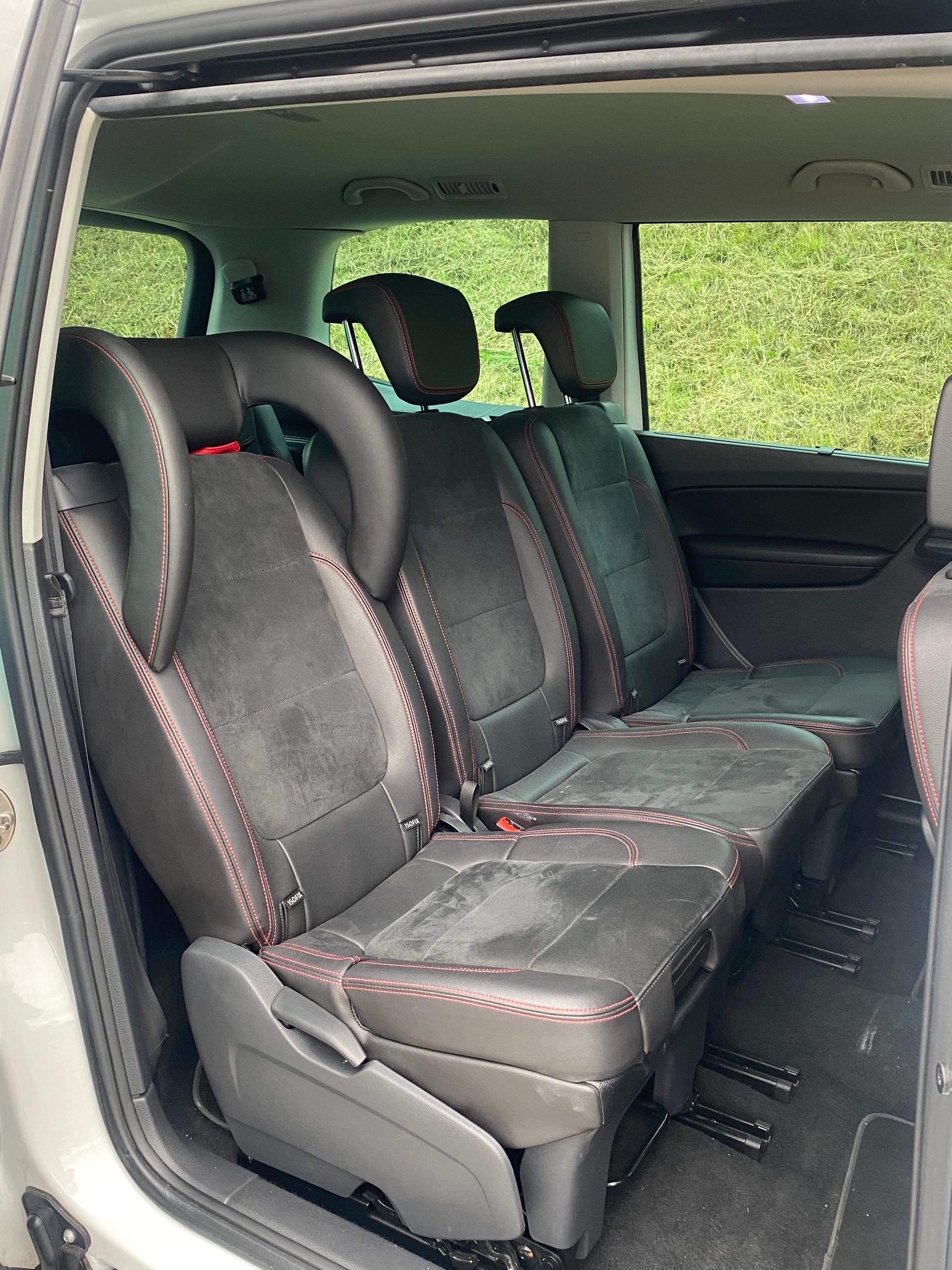 SEAT Alhambra 2.0 TDI 4Drive SWISS FR-image-5