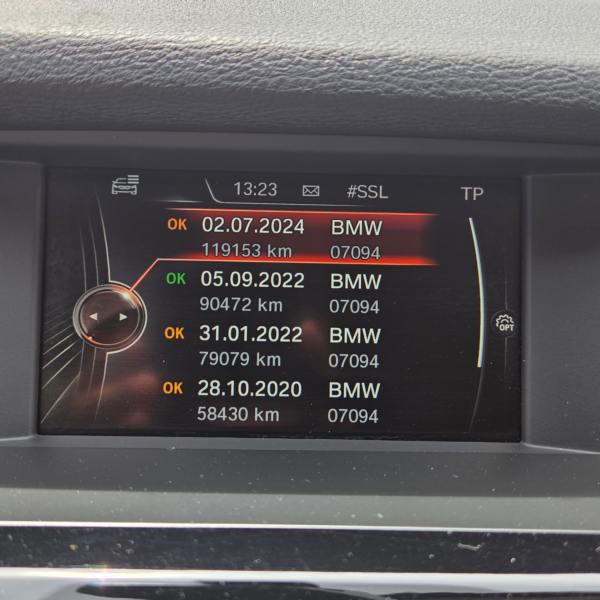 BMW X3 xDrive 20d Steptronic-image-14