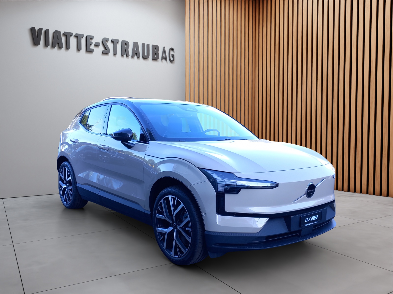 VOLVO EX30 E60 Twin Ultra Performance AWD-image-6
