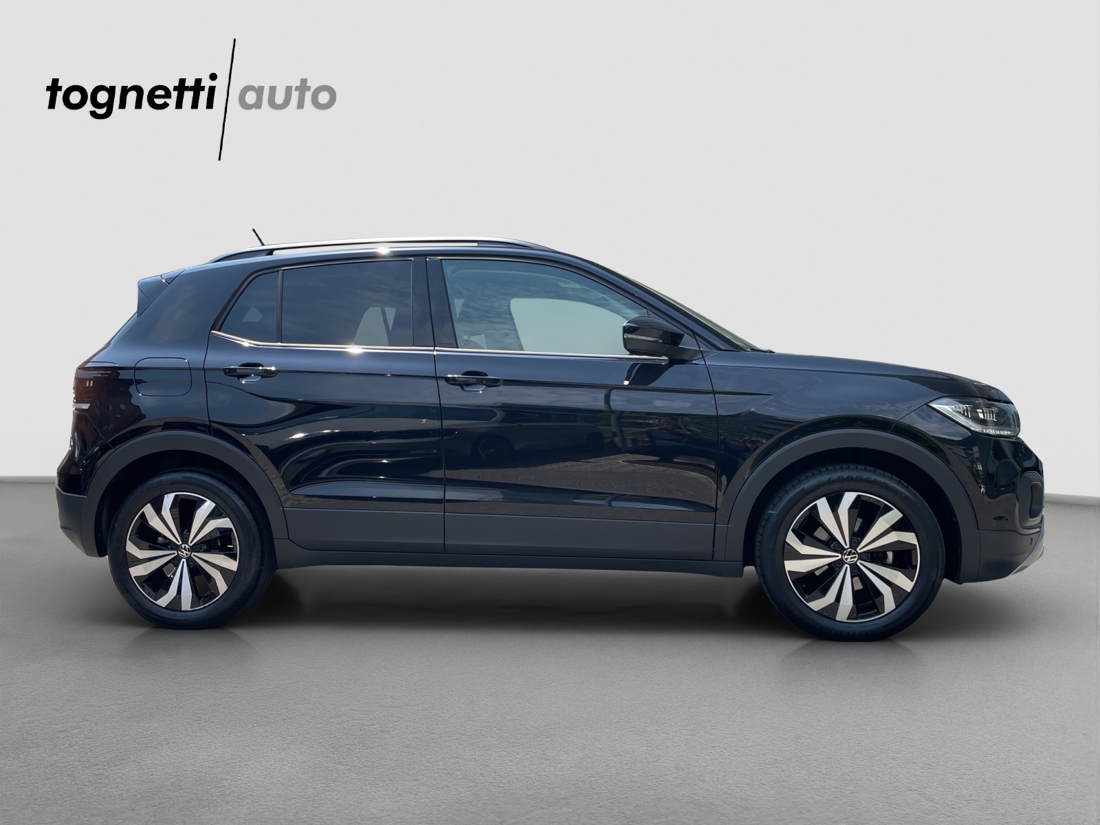 VW T-Cross 1.0 TSI Life DSG-image-2