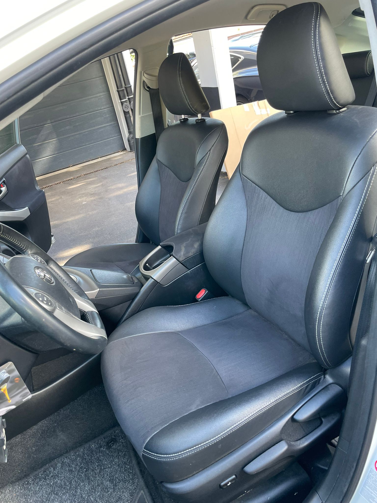 TOYOTA Prius 1.8 16V Plug-in Hybrid Sol Direkt ab Eintausch FIXPREIS-image-14