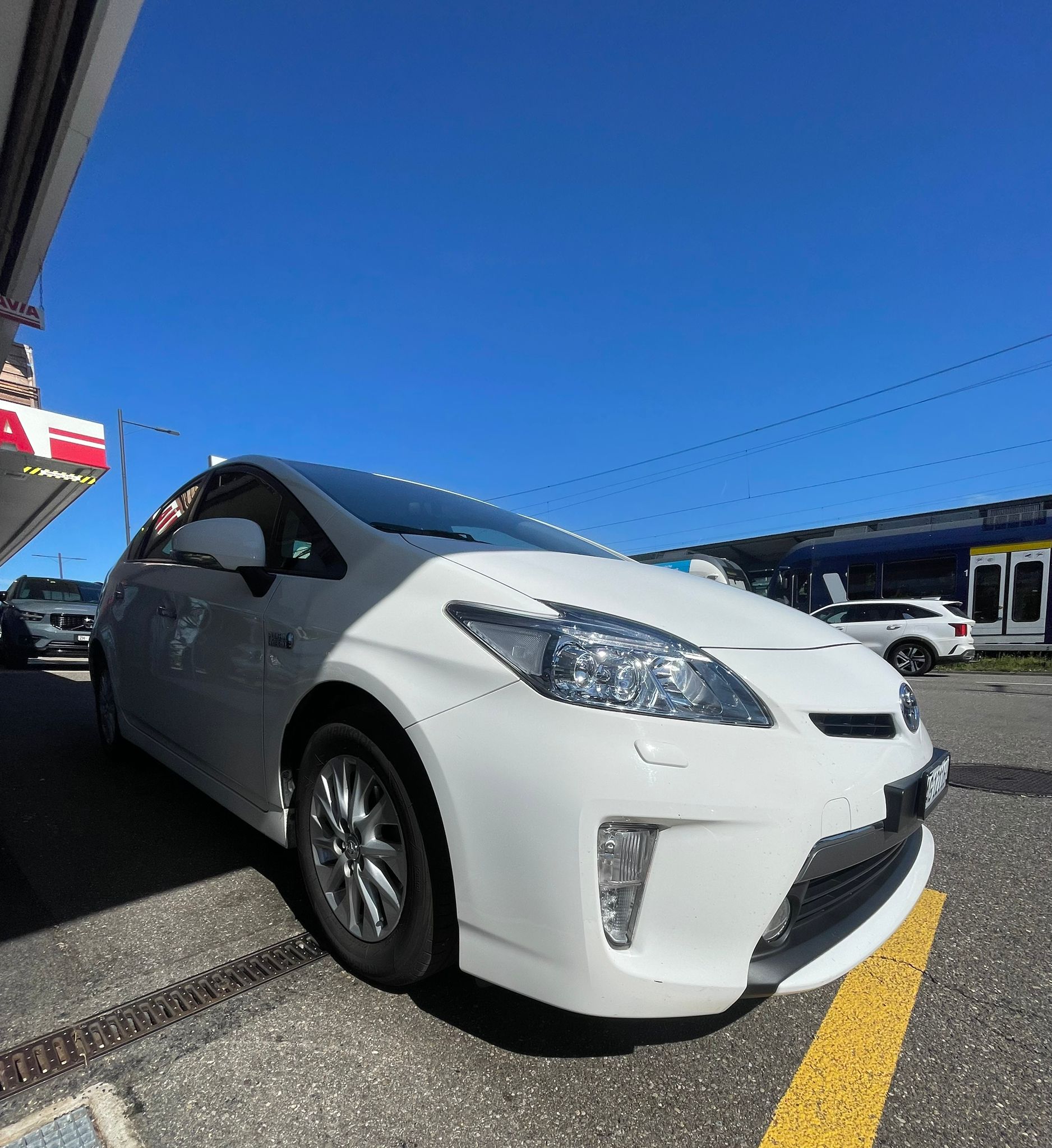 TOYOTA Prius 1.8 16V Plug-in Hybrid Sol Direkt ab Eintausch FIXPREIS-image-2