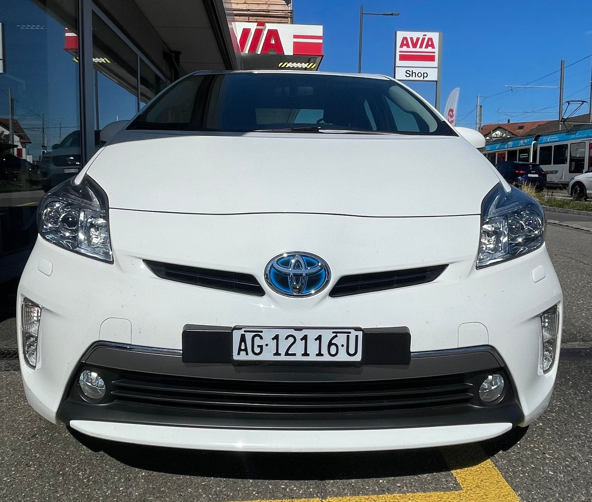 TOYOTA Prius 1.8 16V Plug-in Hybrid Sol Direkt ab Eintausch FIXPREIS-image-1
