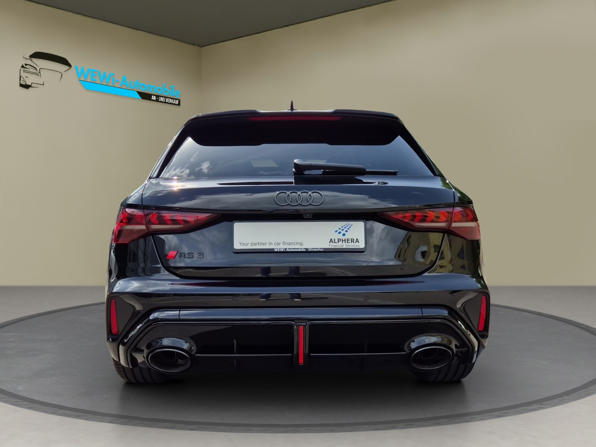 AUDI RS3 Sportback 2.5 TSI quattro S-tronic-image-3