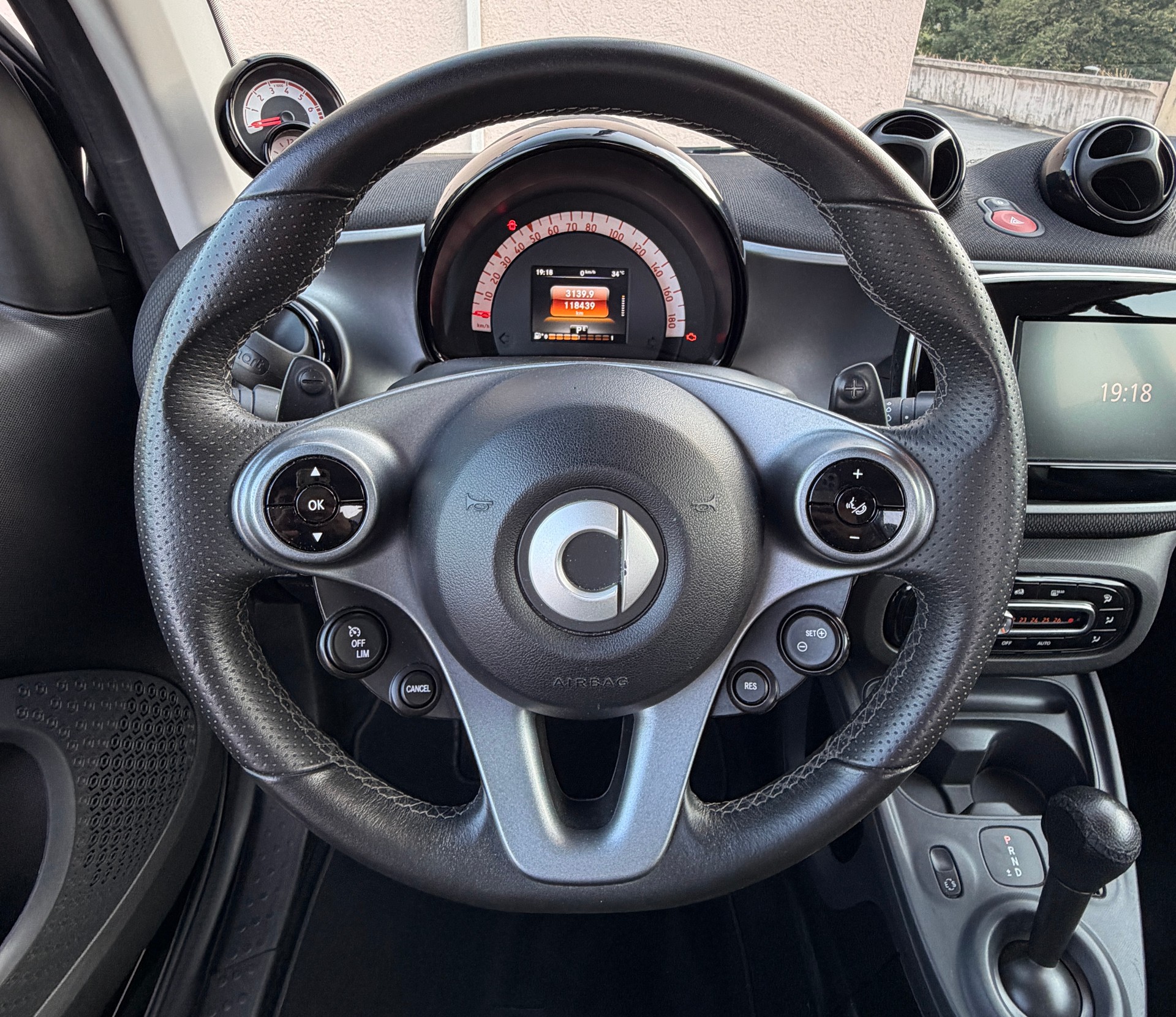 SMART fortwo passion twinmatic-image-12
