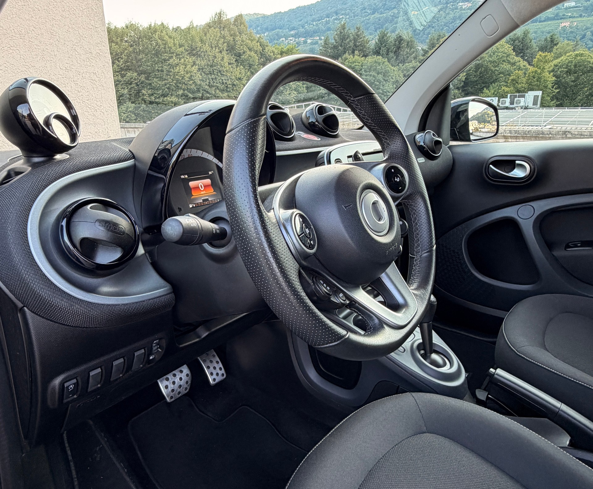 SMART fortwo passion twinmatic-image-9