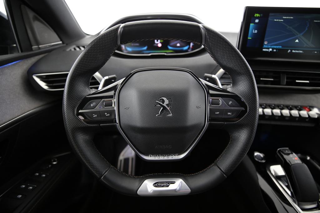 PEUGEOT 3008 1.6 Plug-in Hybrid4 GT Pack-image-6