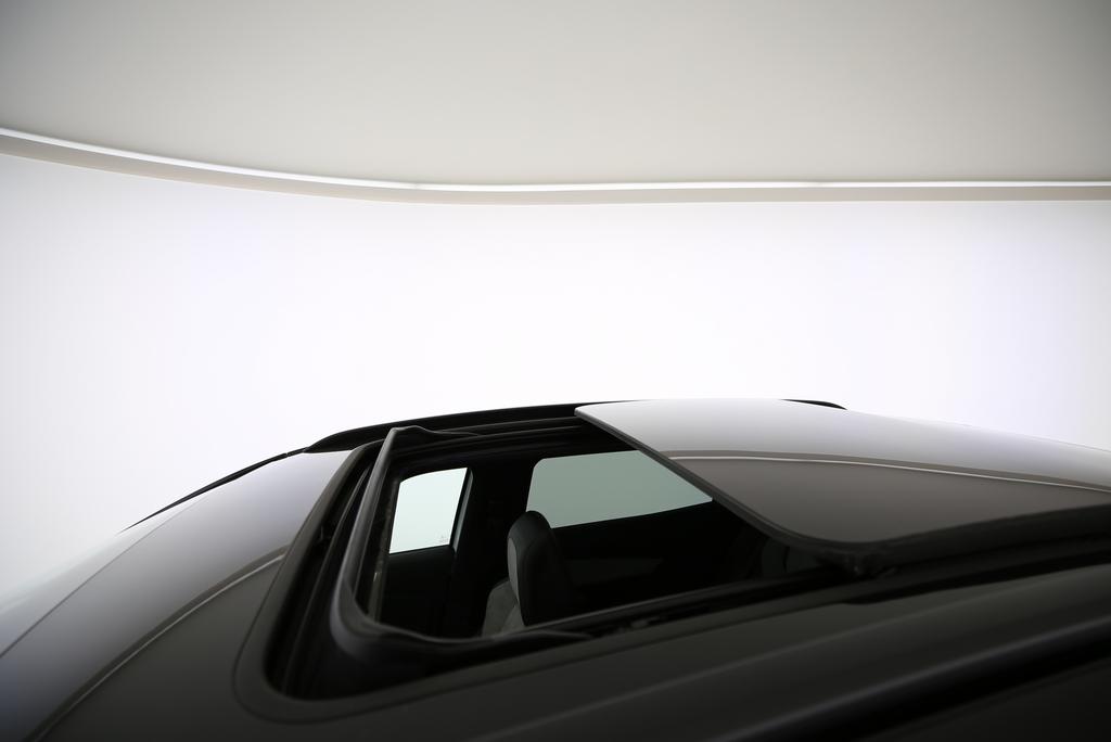PEUGEOT 3008 1.6 Plug-in Hybrid4 GT Pack-image-11
