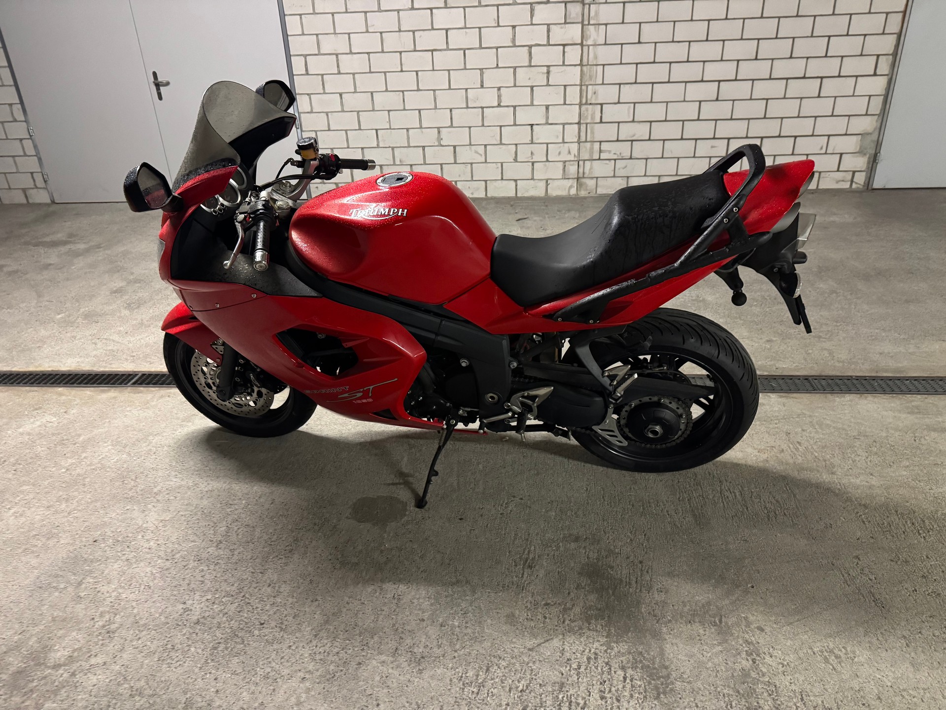 TRIUMPH Sprint ST ABS 1050-image-6