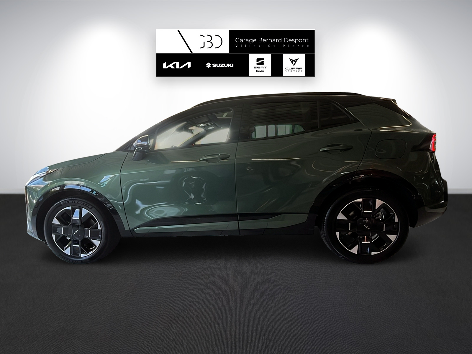 KIA Sportage 1.6 T-GDi Hybrid GT-Line-image-4