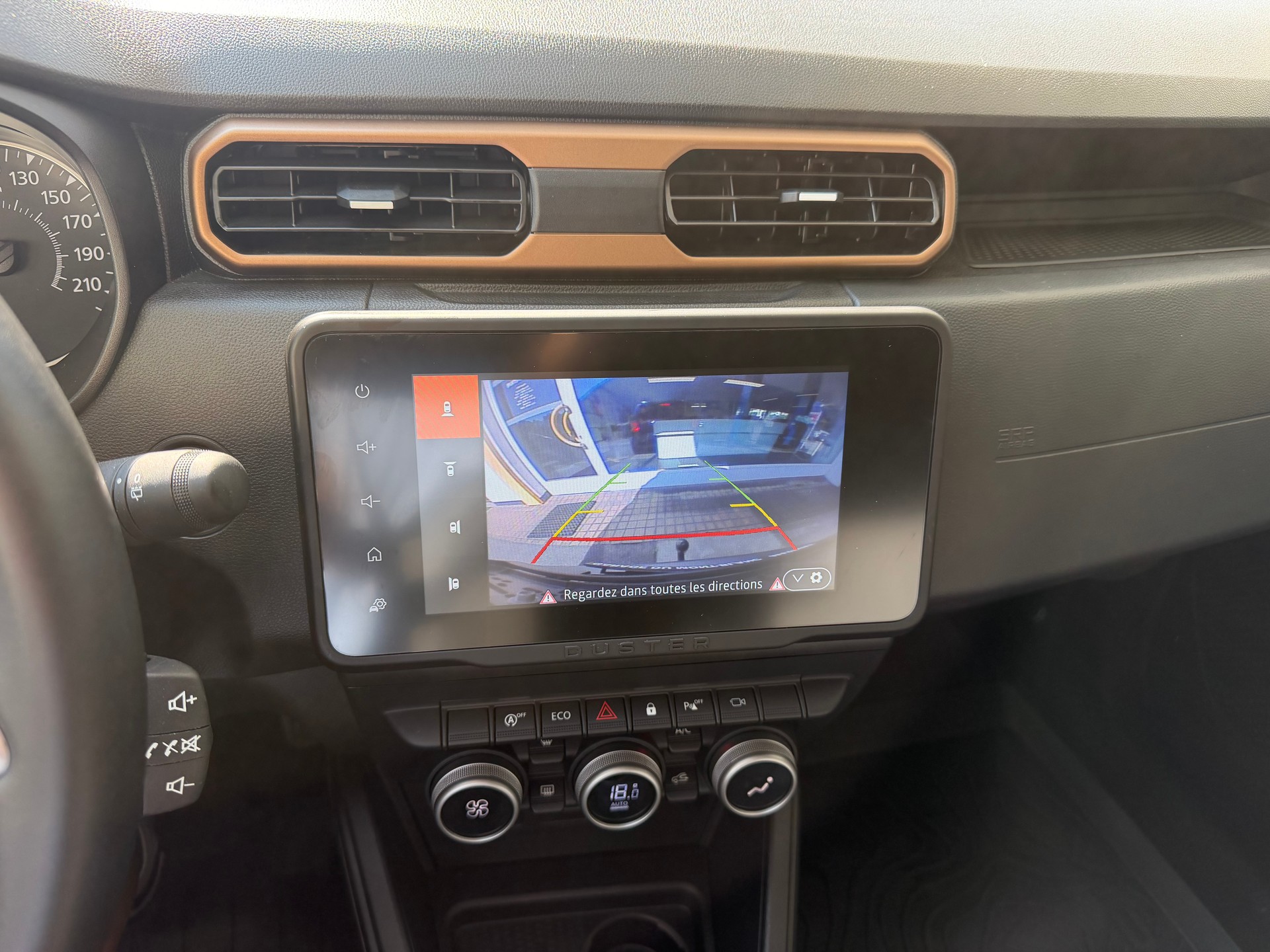 DACIA Duster TCe 150 Extreme EDC 4x2-image-11