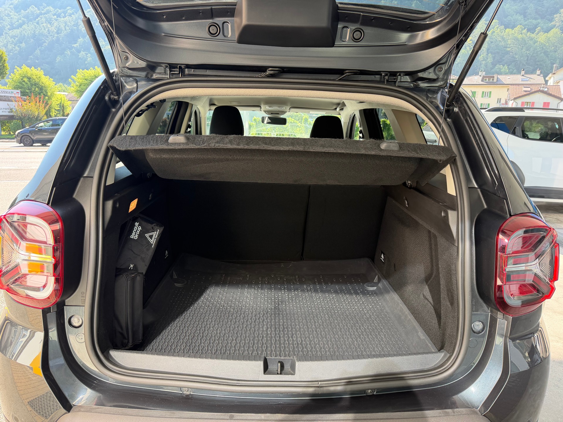 DACIA Duster TCe 150 Extreme EDC 4x2-image-7