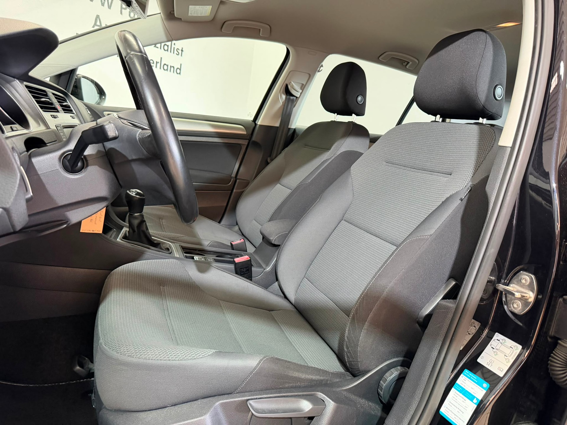 VW Golf 1.6 TDI Comfortline-image-5