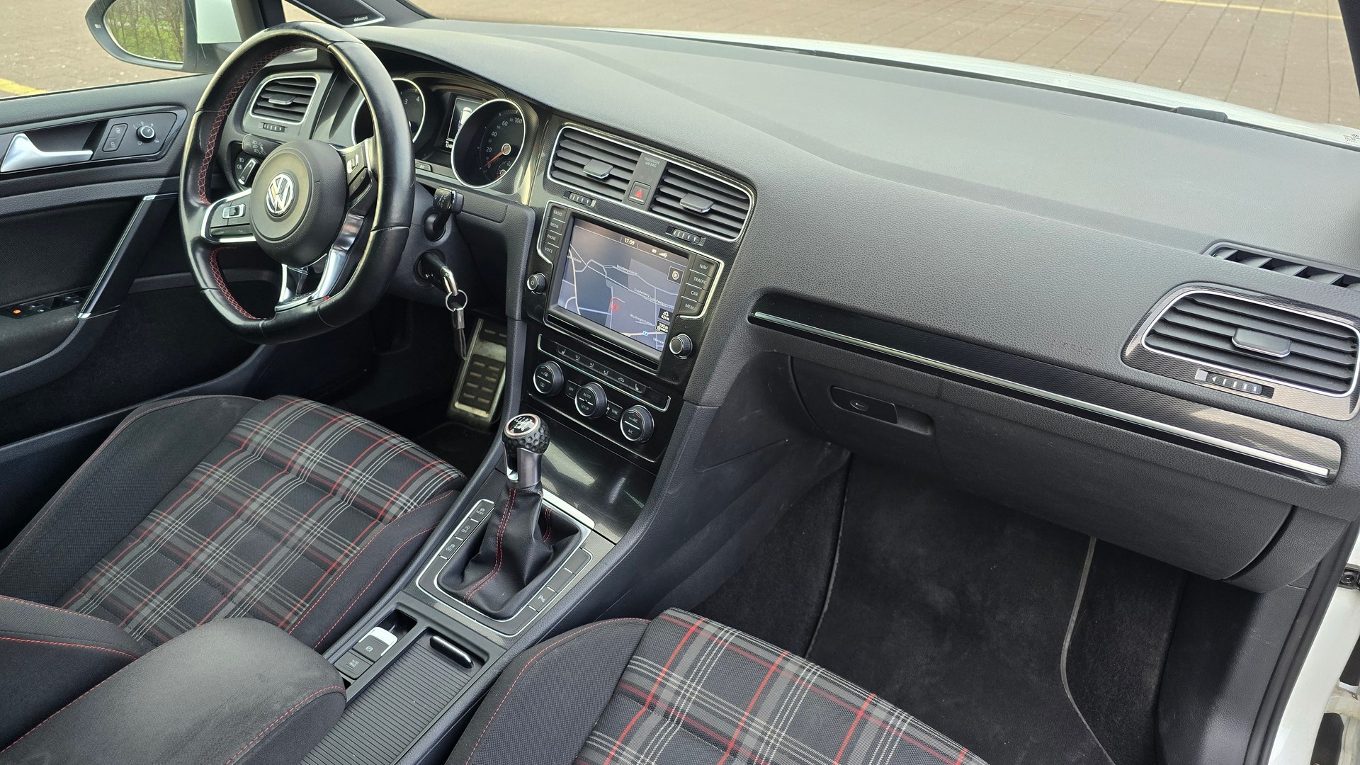 VW 2.0 TSI GTI Performance-image-3