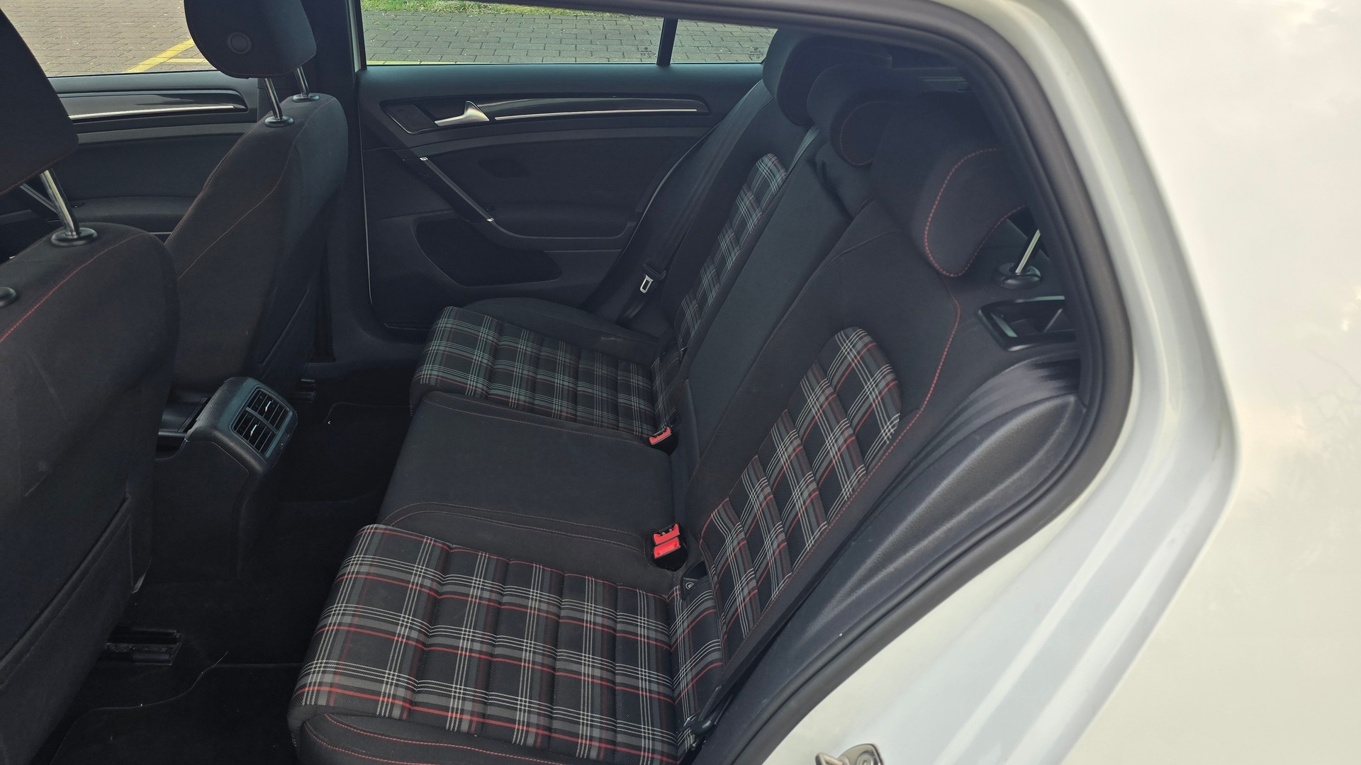 VW 2.0 TSI GTI Performance-image-2