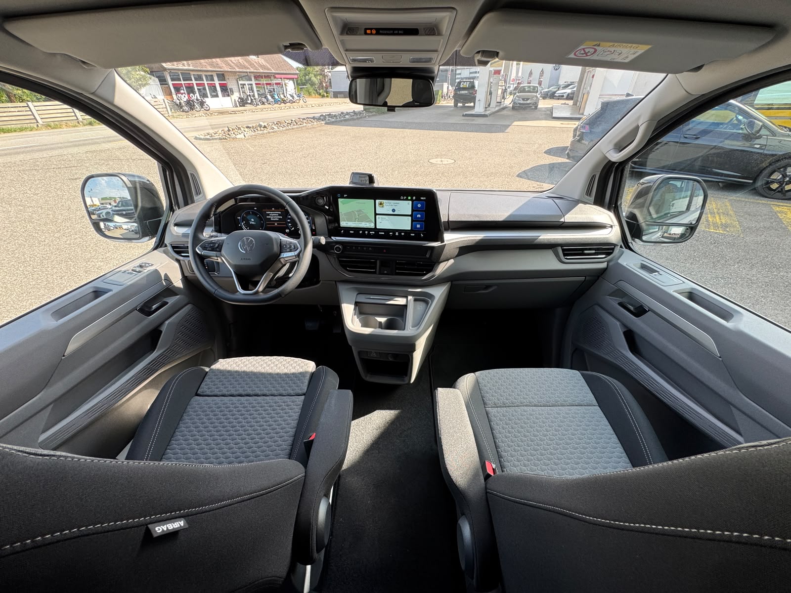 VW Caravelle 2.0 TDI Edition 170 PS Automat 8-Gang 4 Motion - 4x4-image-10