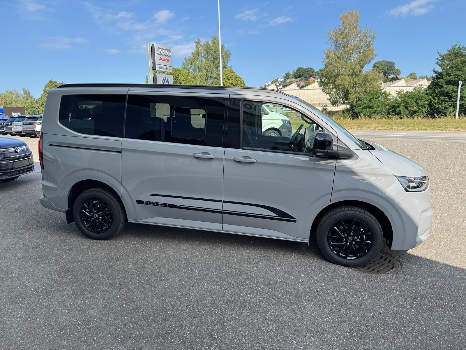 VW Caravelle 2.0 TDI Edition 170 PS Automat 8-Gang 4 Motion - 4x4-image-6