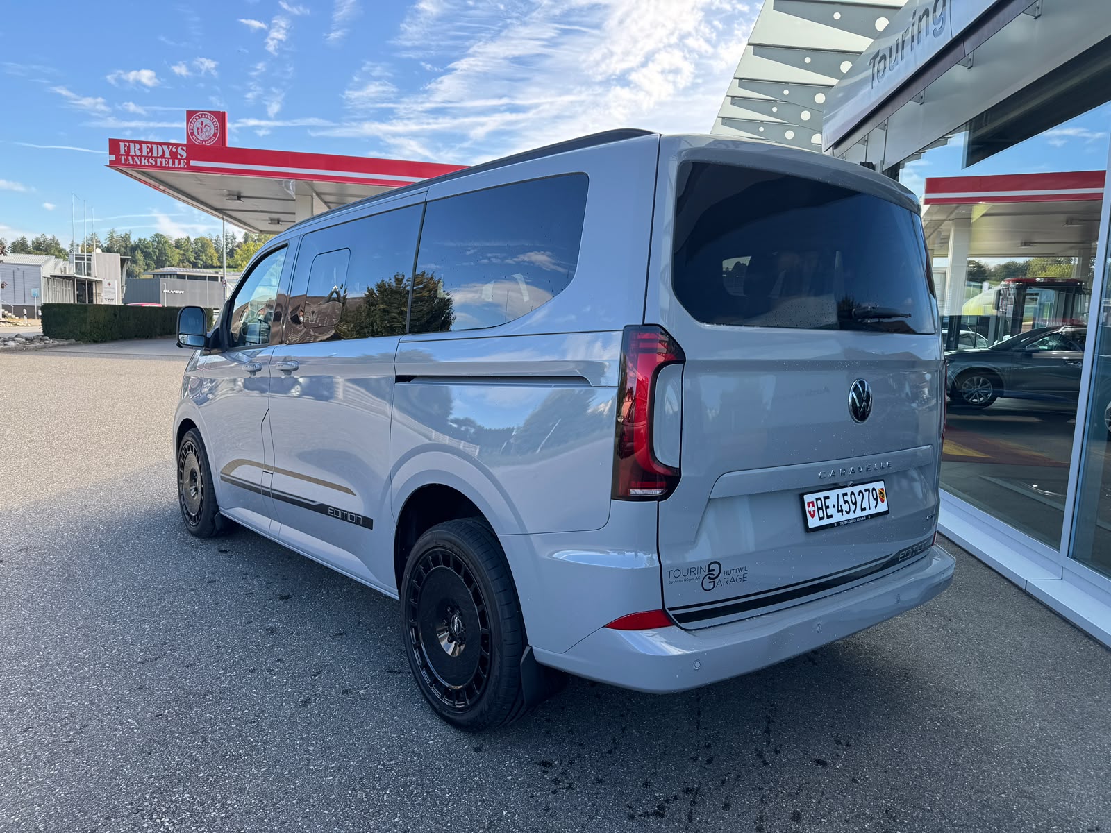 VW Caravelle 2.0 TDI Edition 170 PS Automat 8-Gang 4 Motion - 4x4-image-2