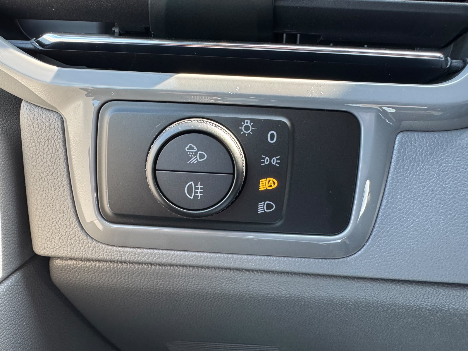VW Caravelle 2.0 TDI Edition 170 PS Automat 8-Gang 4 Motion - 4x4-image-28