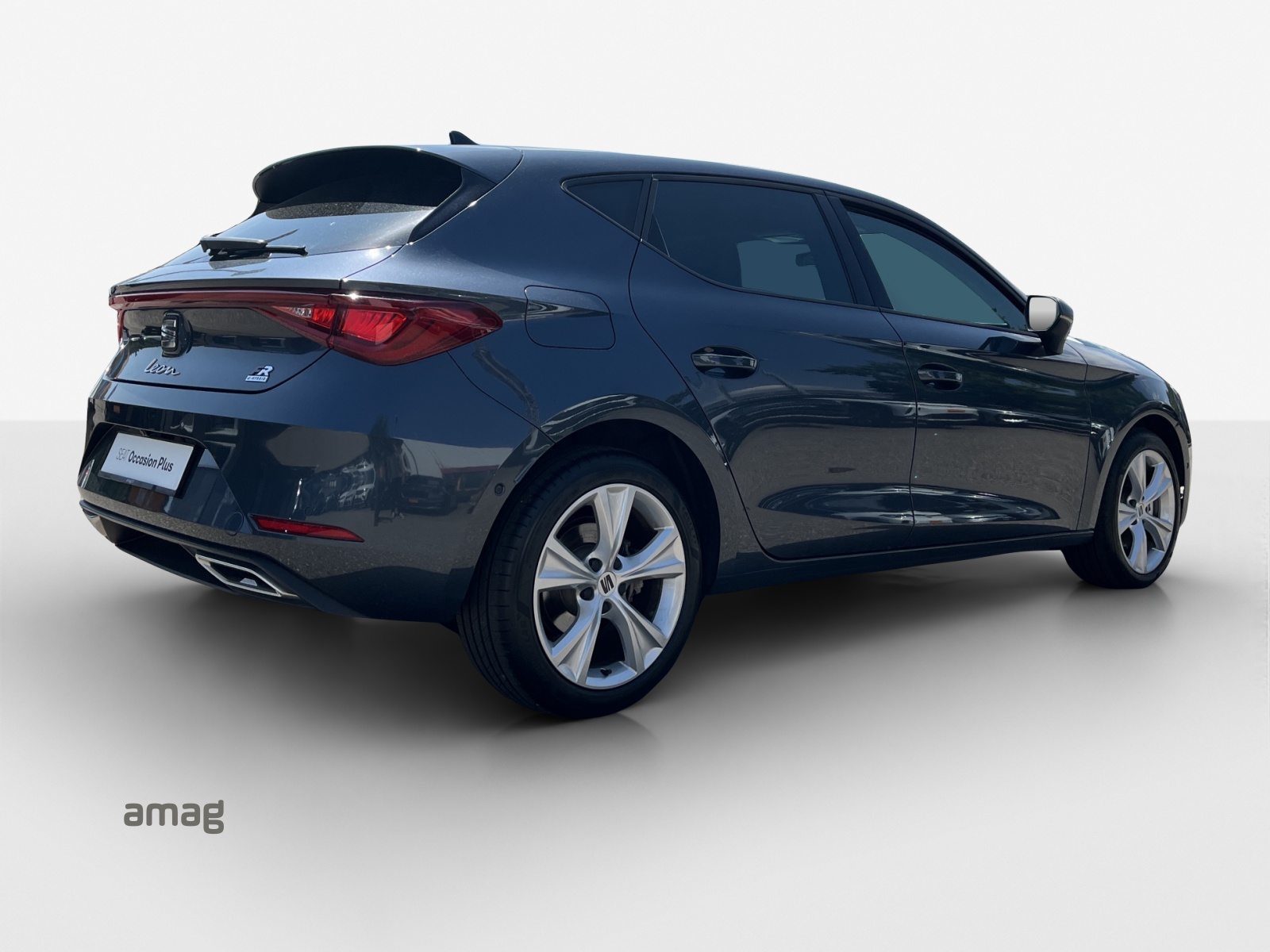 SEAT Leon 1.5 eHybrid pHEV DSG FR-image-4
