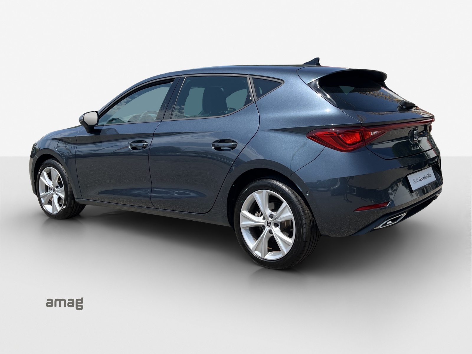 SEAT Leon 1.5 eHybrid pHEV DSG FR-image-2