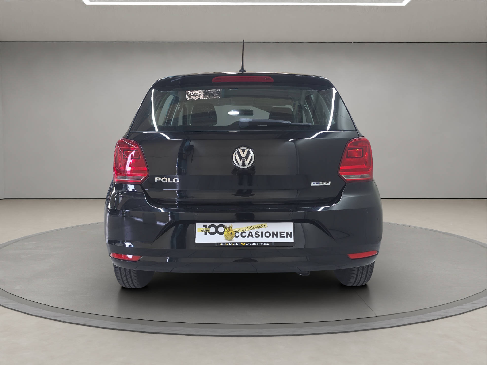 VW Polo 1.0 MPI 60 BlueMT Trendline-image-3