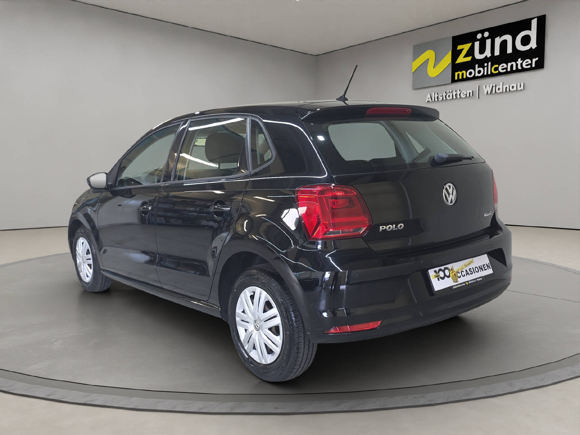 VW Polo 1.0 MPI 60 BlueMT Trendline-image-2