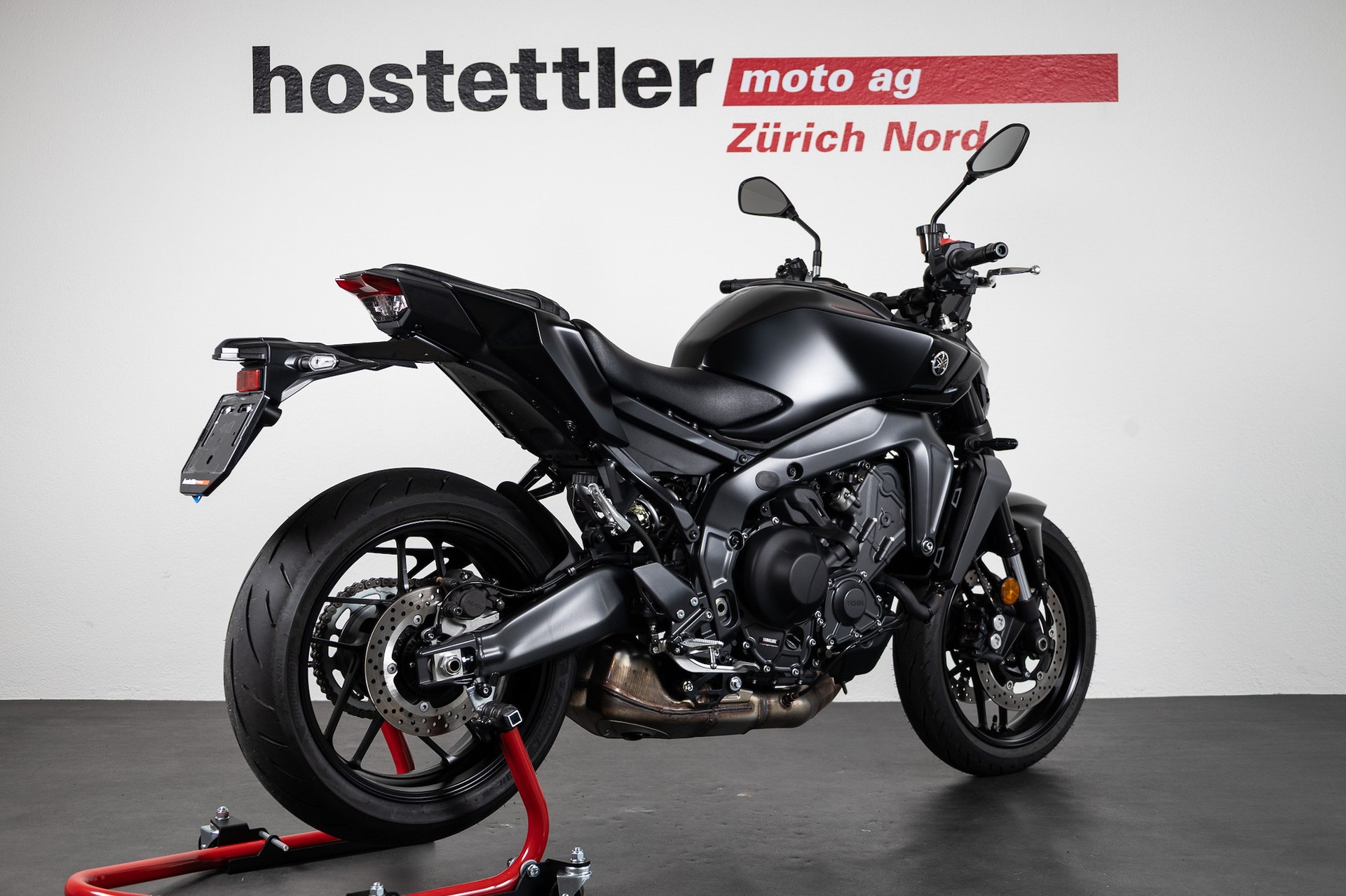 YAMAHA MT-09 Y-AMT-showroom-element-2