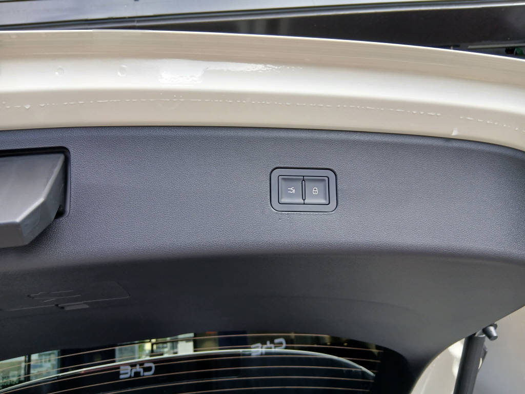 BYD Seal 6 DM-i Touring Comfort-image-5