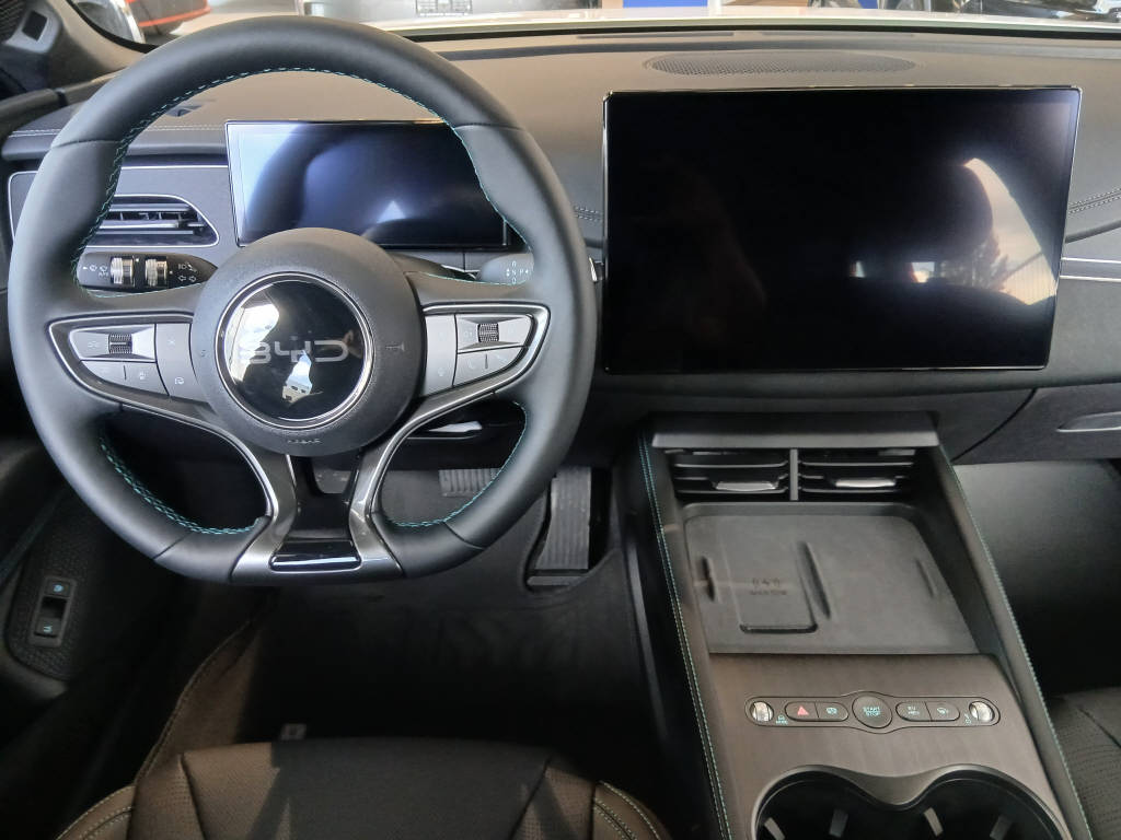 BYD Seal 6 DM-i Touring Comfort-image-13