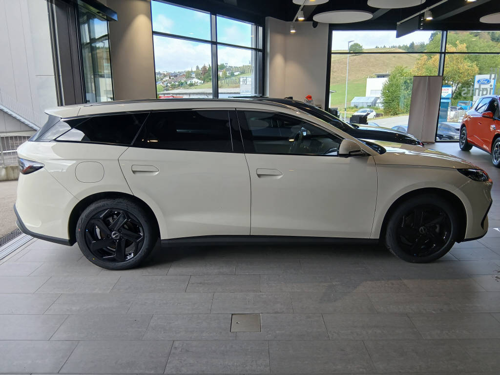 BYD Seal 6 DM-i Touring Comfort-image-17