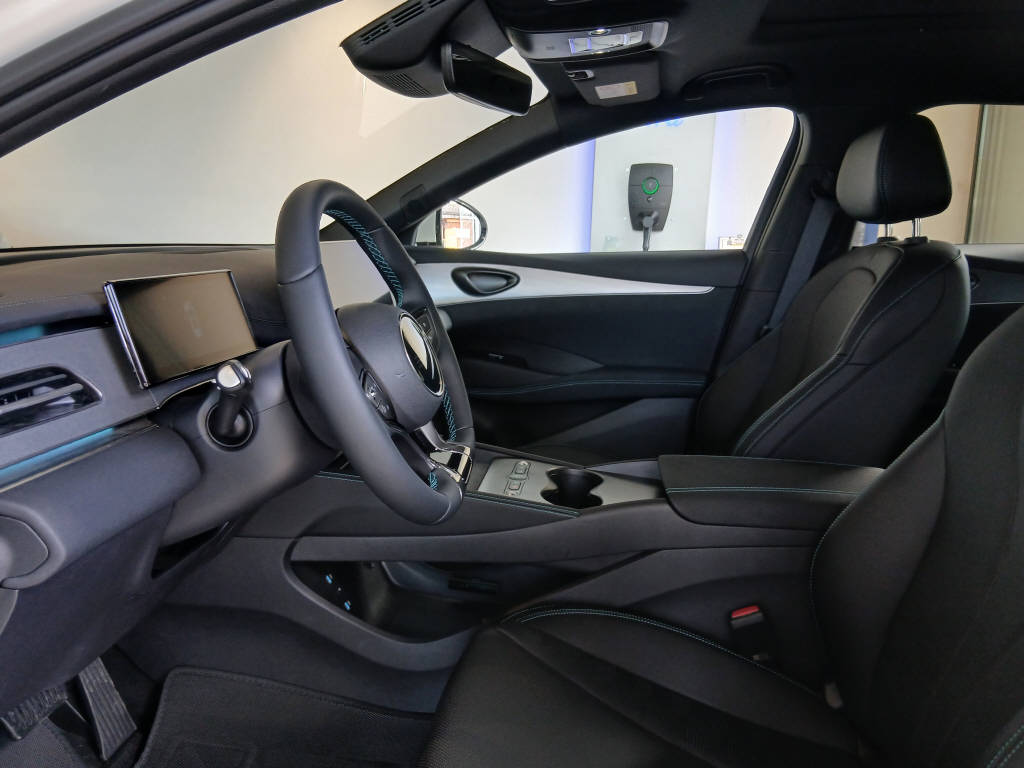 BYD Seal 6 DM-i Touring Comfort-image-10