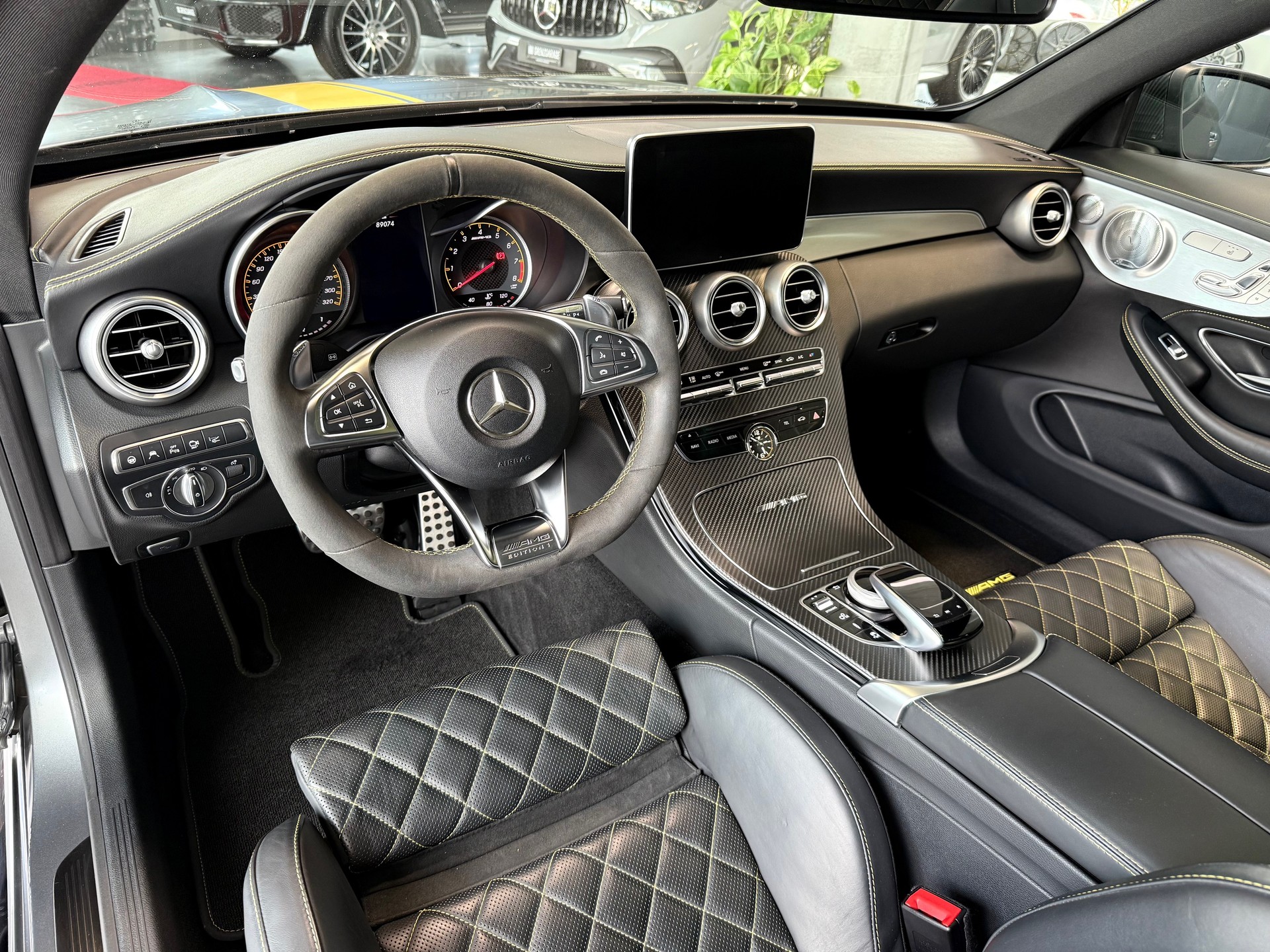 MERCEDES-BENZ C 63 S AMG Edition 1 Speedshift-image-10