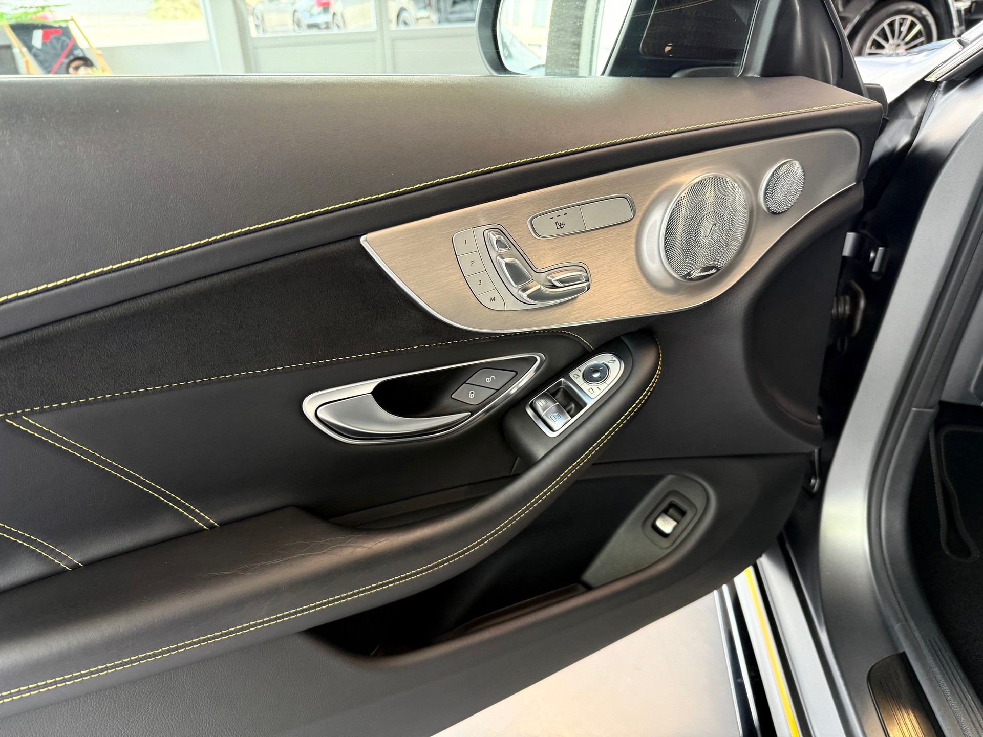 MERCEDES-BENZ C 63 S AMG Edition 1 Speedshift-image-9